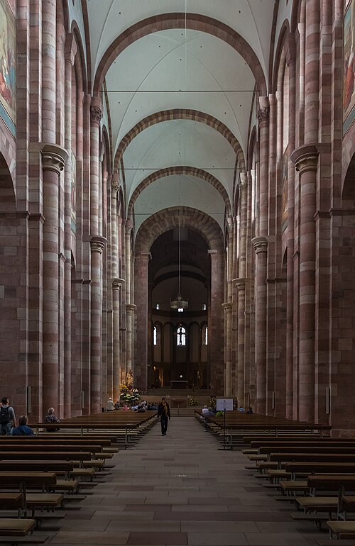 Interior de la catedral románica de Espira, Alemania