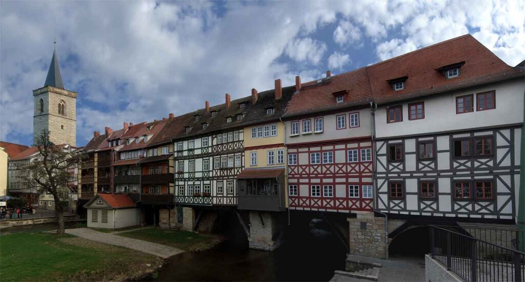 Krämerbrücke (Puente de los Mercaderes) en Erfurt